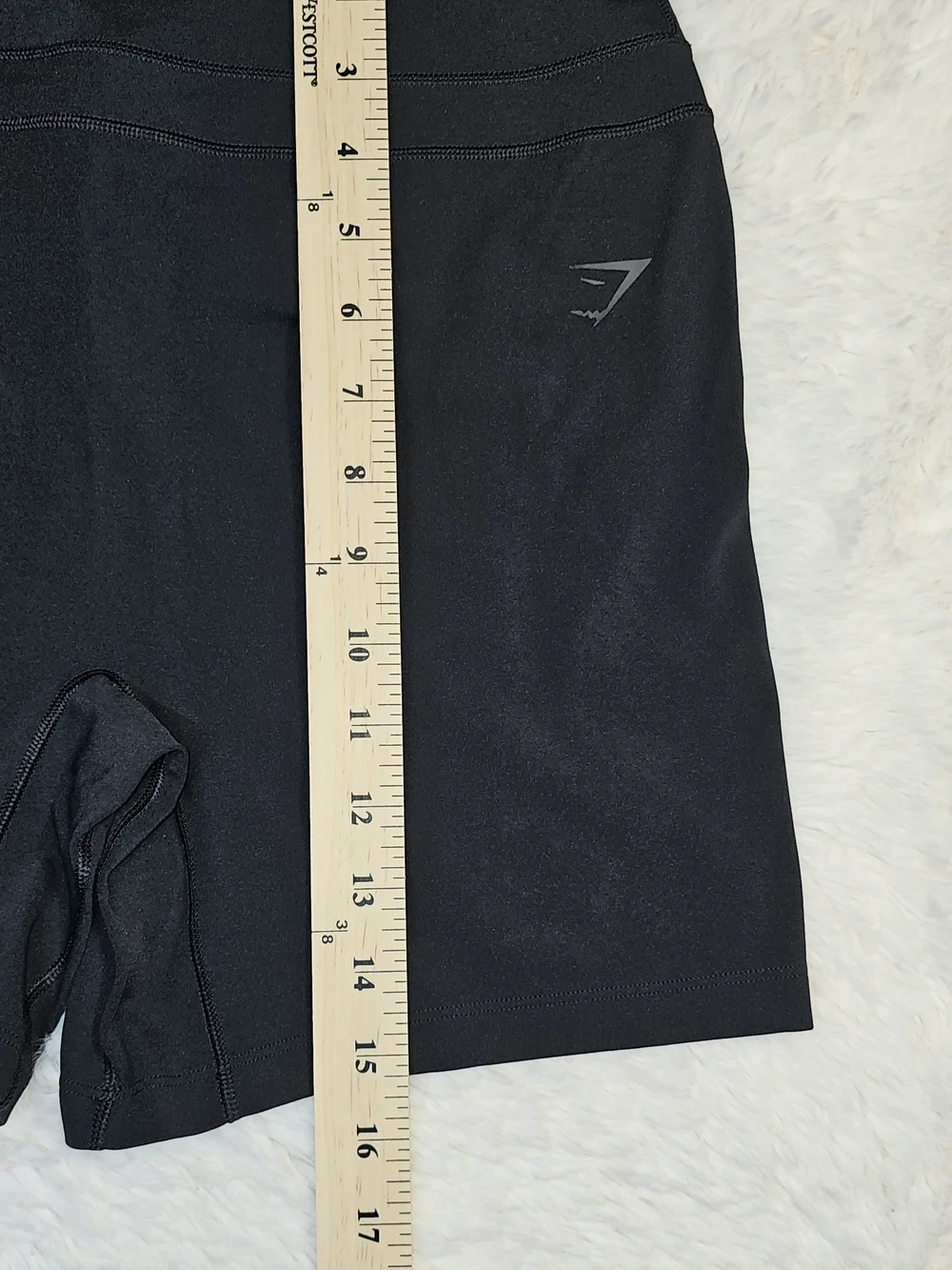 Gymshark High-Waist Black Women’s Performance Shorts-Lg - Picture 2 of 8